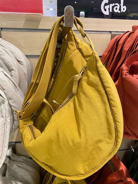 uniqlo shoulder bag dupe|uniqlo mini shoulder bag.